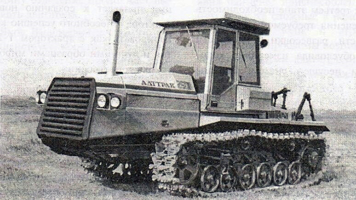 Трактор Т-250 3 поколения. 1988 г.